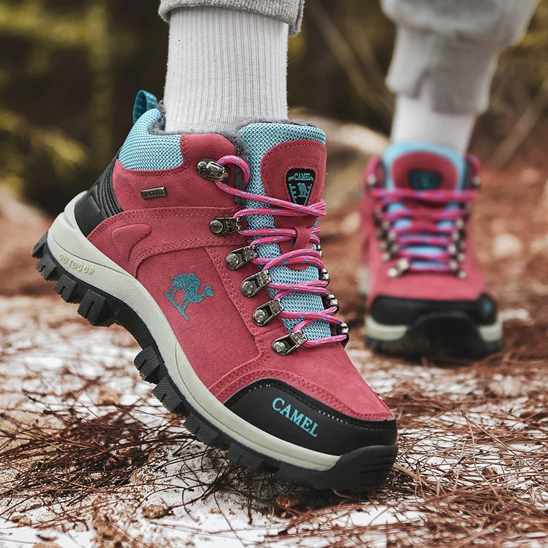 Winter Plus Warm Hiking Shoes Women Outdoor Trekking Climbing Shoes Women Sneakers Fashion Pink Snow Boots Woman Mountain Shoes