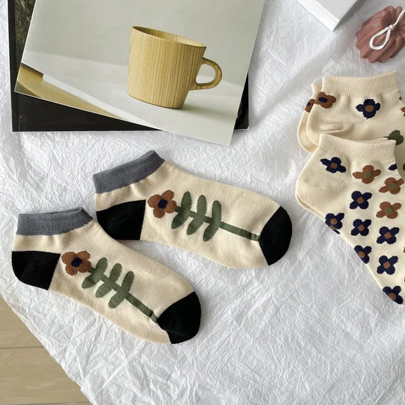 5 пар новинка 2024 свежие INS корейские японские женские короткие носки с цветочным