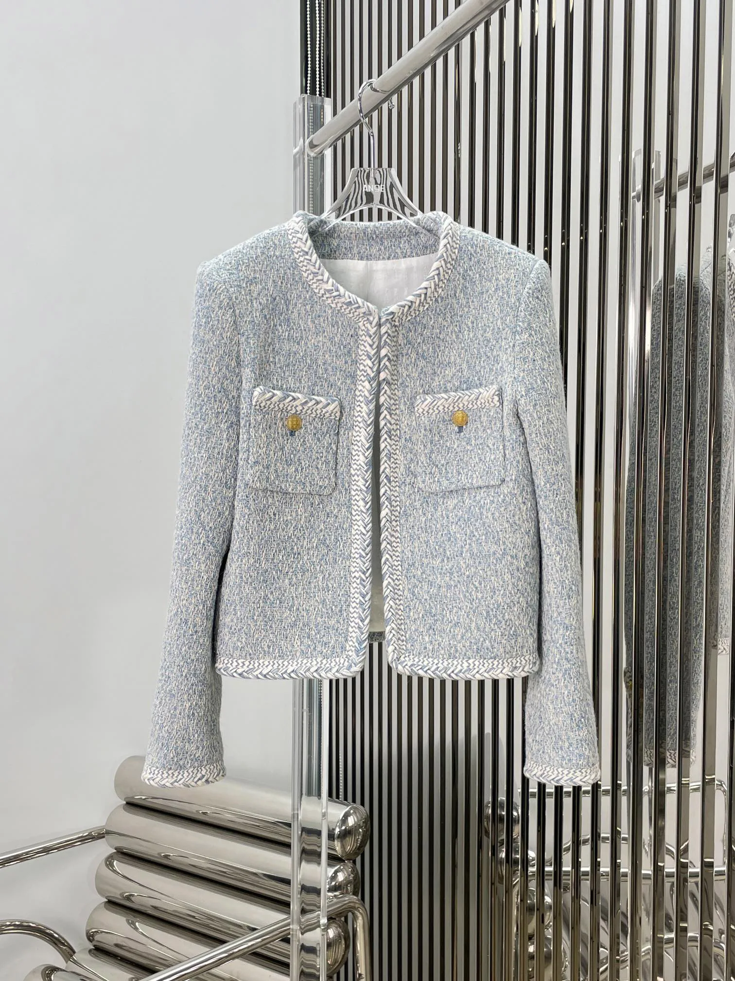 

Новая женская одежда для весны и лета 2023 твидовое Тканое короткое пальто 0422