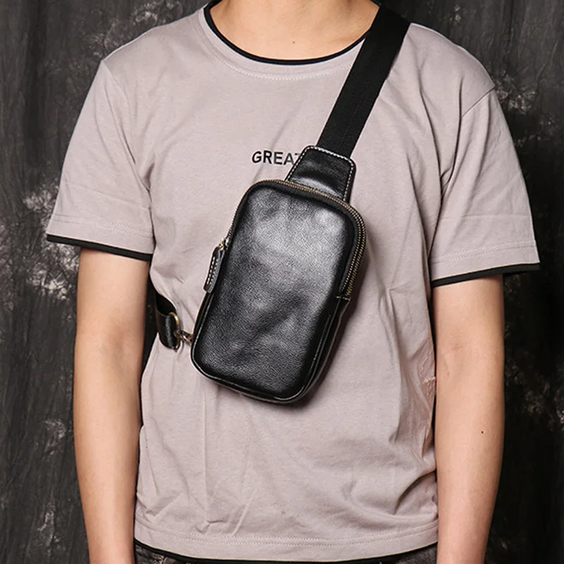 

AETOO New leather men's chest bag oil leather women's messenger bag cowhide shoulder bag fashion all-match small backpack