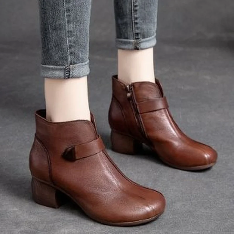Autumn and winter women's boots 2022 new retro high-end soft high-quality luxury comfortable mom short boots women's shoes