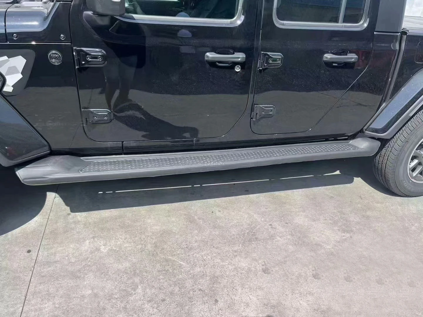 Оригинальная 4-дверная боковая подножка для Jeep Wrangler JT 2023 2024 аксессуары гладиатора
