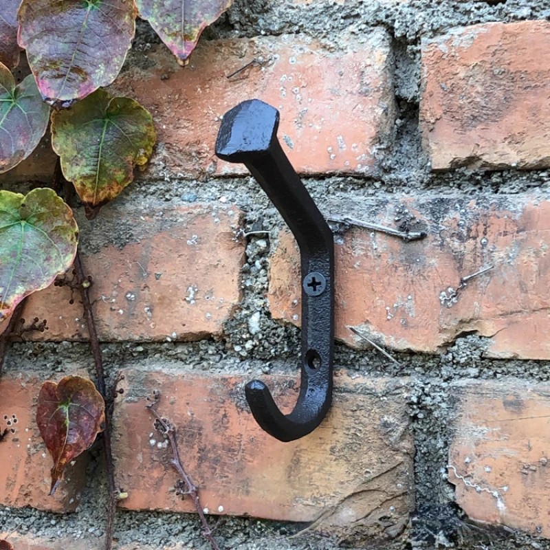 Wrought Iron Door Hook Pastoral European Retro Wall Hanging Coat Hook Creative Classical Hanging Clothes