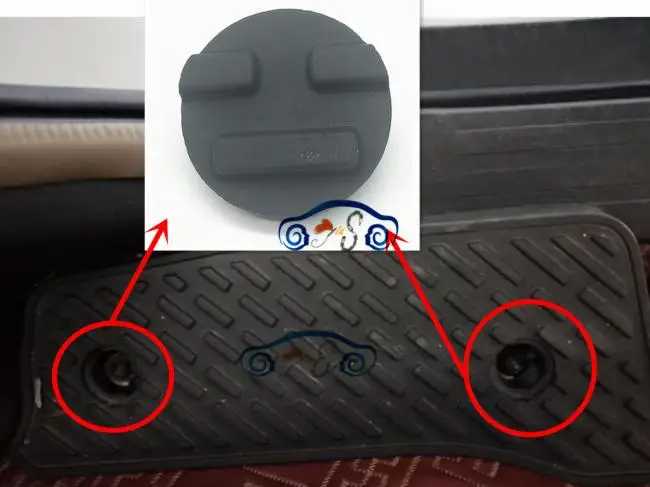 

For Toyota PRADO LC120 150 2700 4000 Middle Row Carpet Buckle Step Pedal Decorative Cover