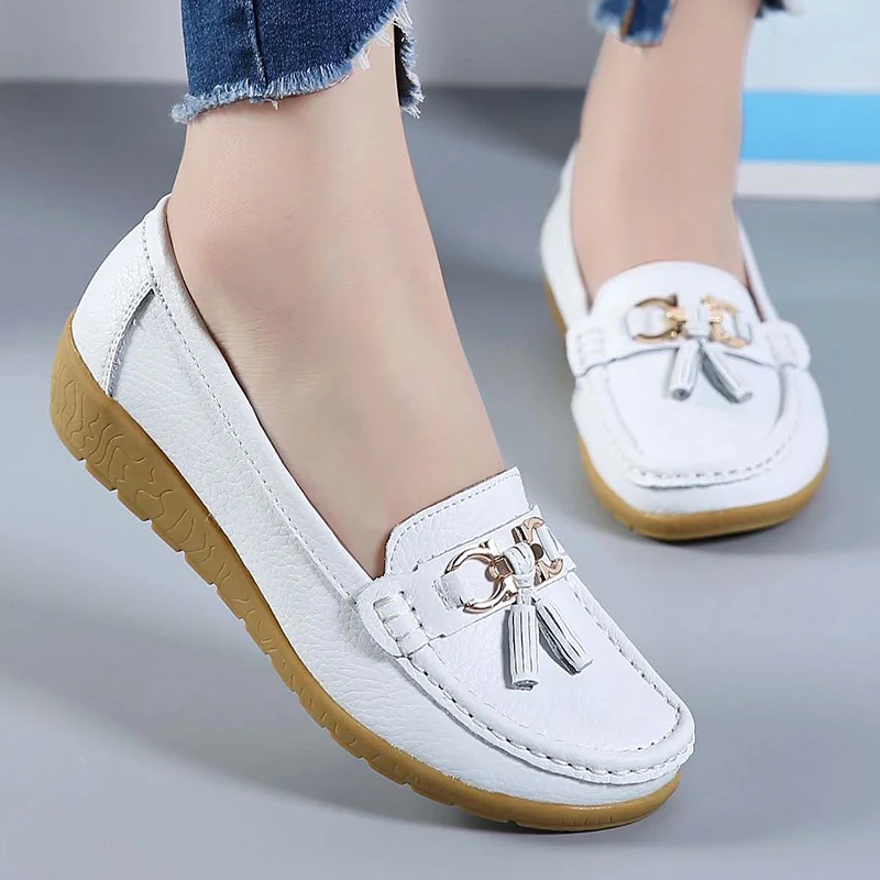 

Spring Women Flats Shoes Slip on Loafers Women Moccasins Casual Sneakers Summer Hollow Breathable Soft Women Boat Shoes Size 44