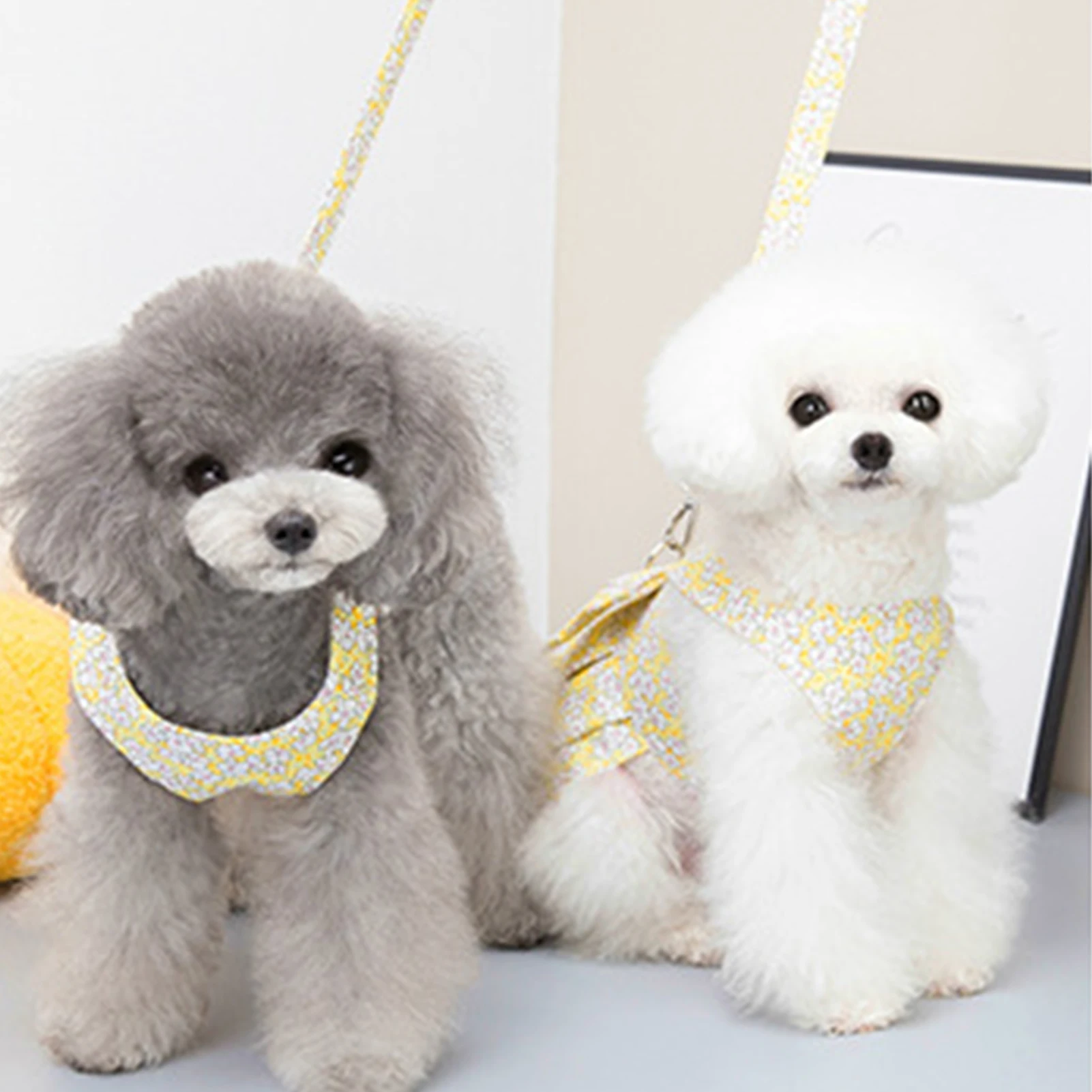 

Юбка с цветочным принтом для собак, элегантная одежда, платье для щенков с D-образным вырезом, Платья На Бретельках, милое мягкое платье для с...