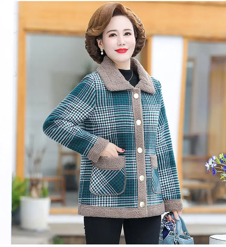 2022 Mother Wear Autumn Winter Jacket Women Plus Velvet Thickening Middle-Aged People Parkas Large Size Cotton Coat L-5XL
