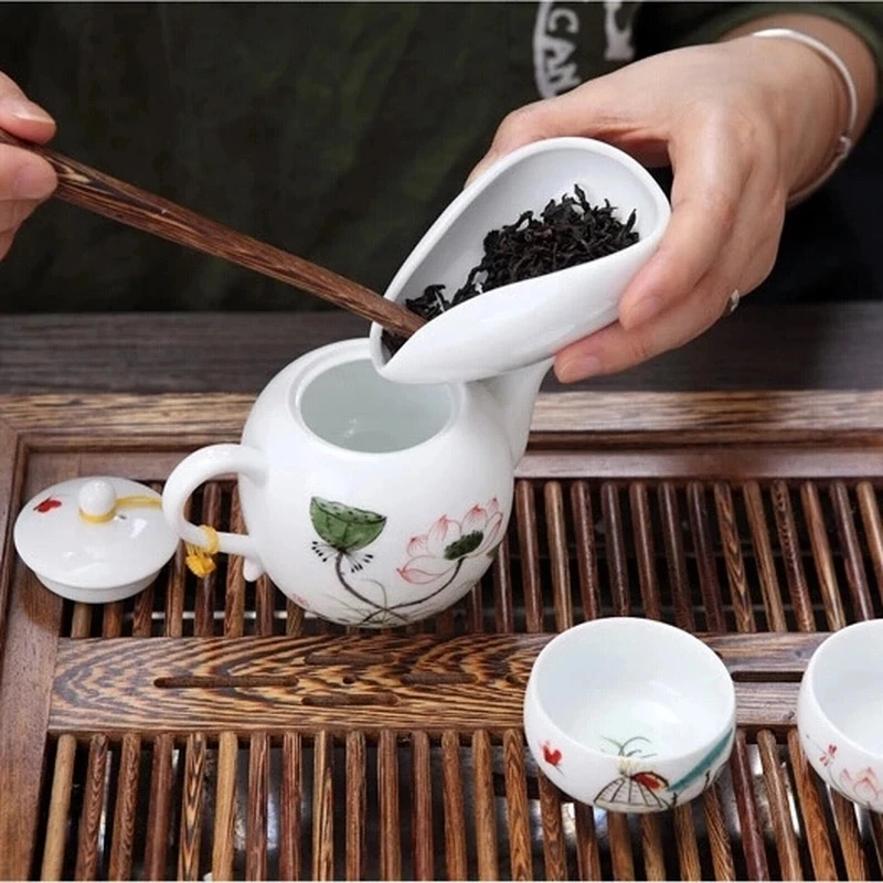 

2022 New White Porcelain Cha He * Tea Presentation Vessel Kung Fu Tea Accessories