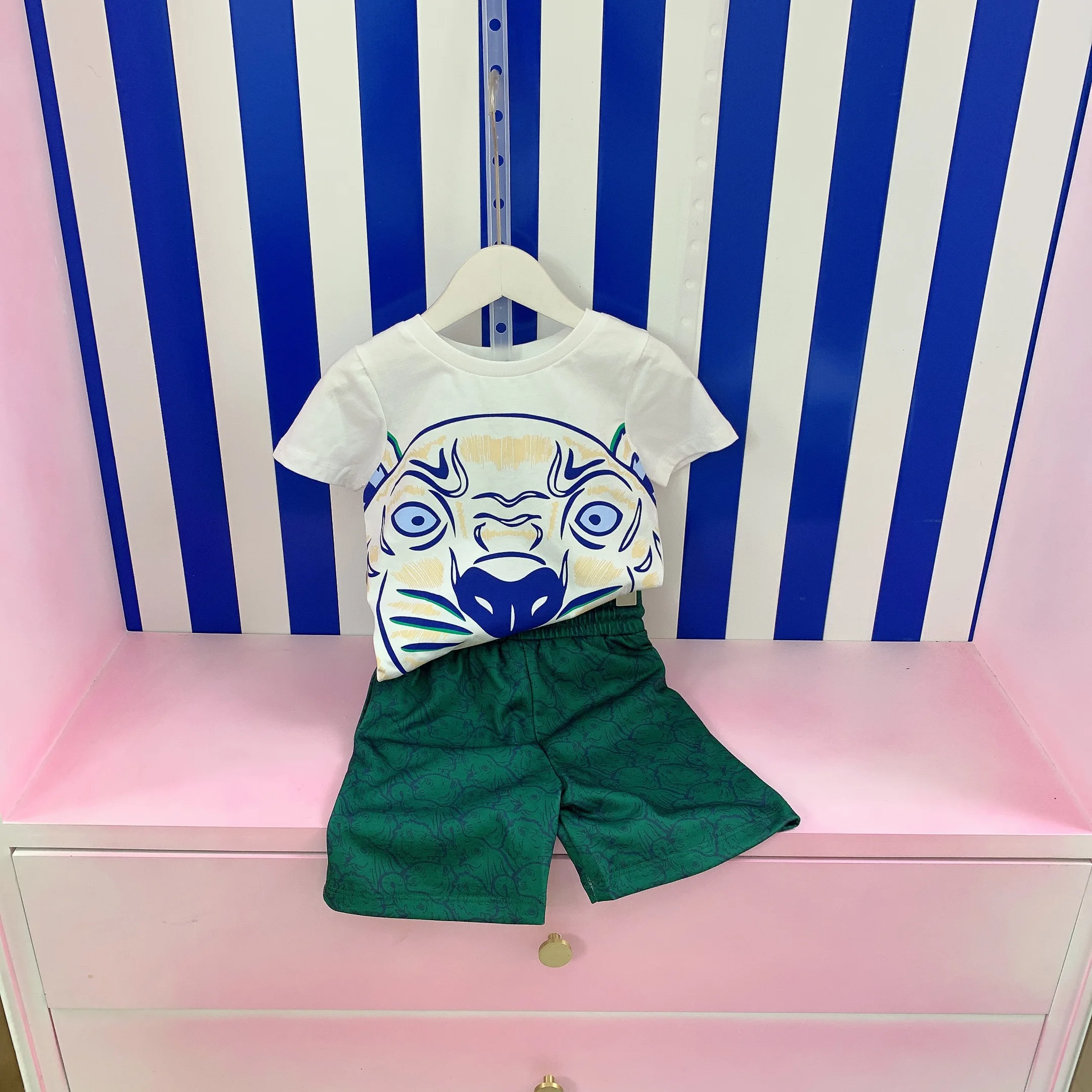 

High end children's wear summer thin boys' tiger pattern set 2022 new fashion trend cotton t-sleeve + shorts two-piece set