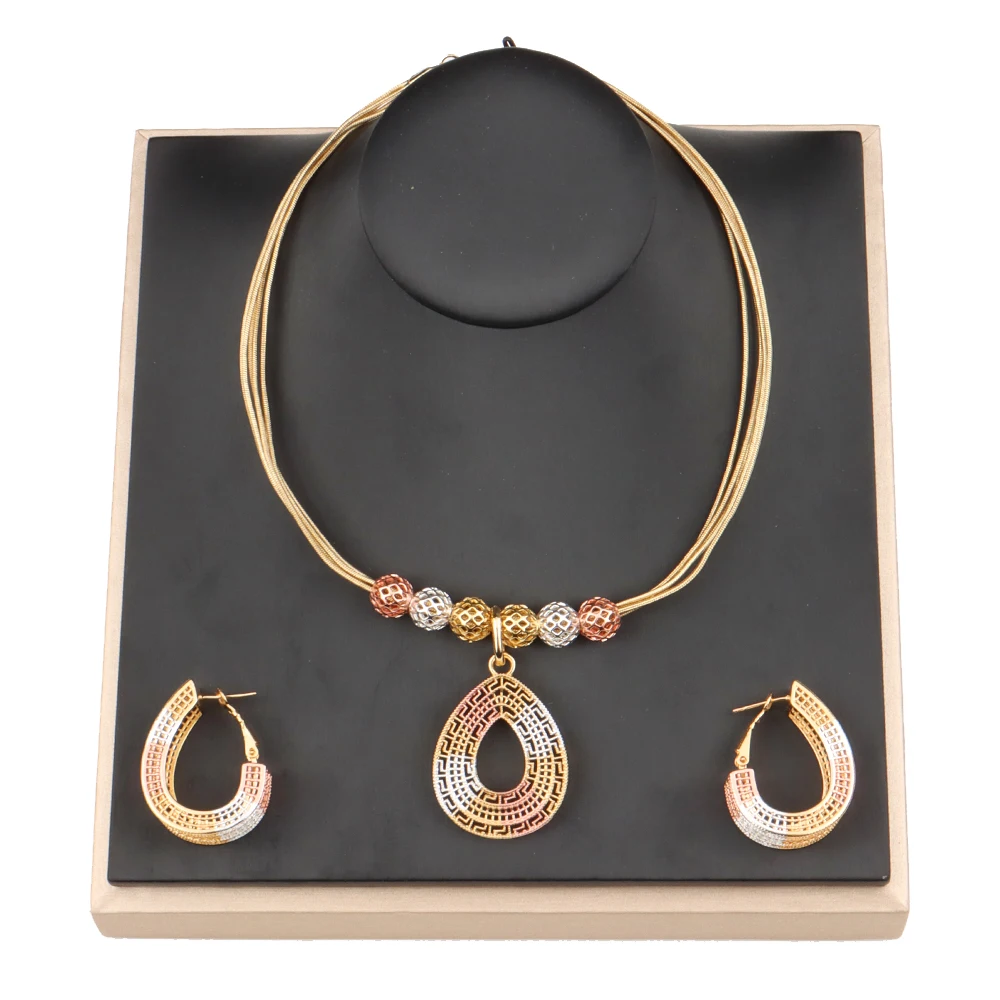 

Metal Copper Jewelry Sets 18K Gold Color Glamour Necklaces Vintage Earrings Women's Set 2 Pieces Wedding Party Golden Jewelry