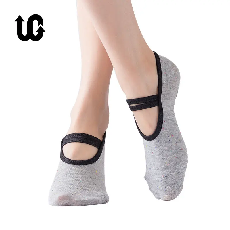 

Women Yoga Socks Silicone Non Slip Pilates Socks Breathable Fitness Ballet Dance Cotton Sports Socks Slippers