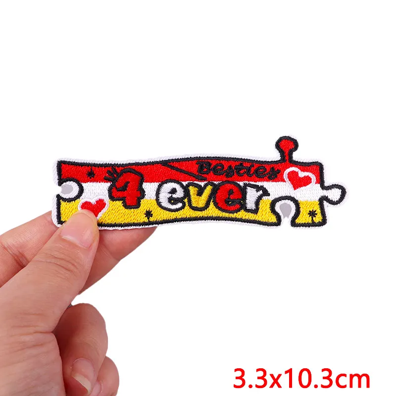 Металлические нашивки с эмблемой Нэредиленда