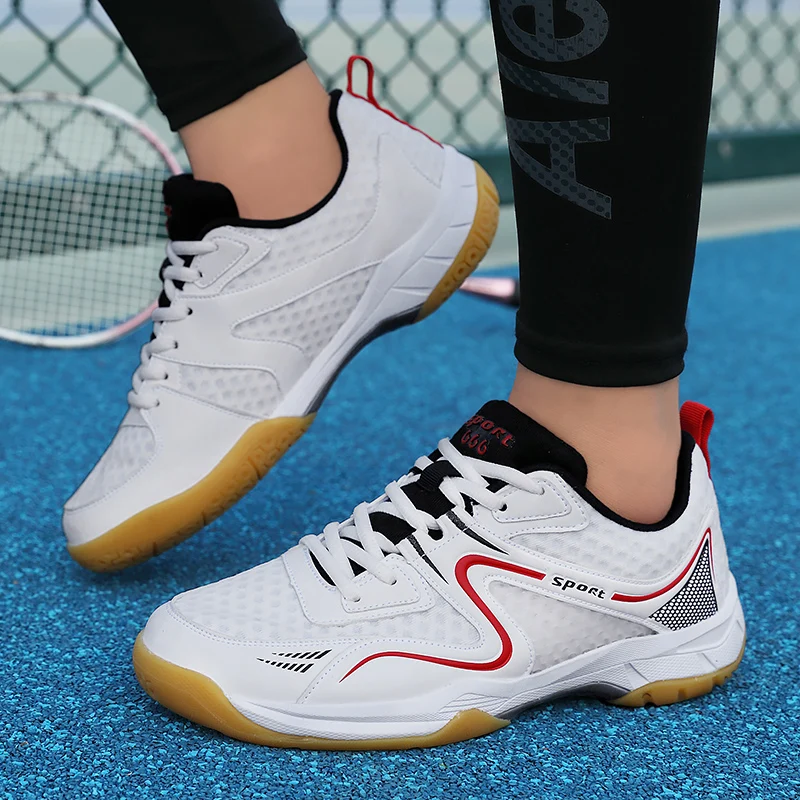 New Table Tennis Shoes Men's and Women's Luxury Tennis Sports Shoes 36-45 Size Volleyball Sports Shoes Men's Badminton Shoes