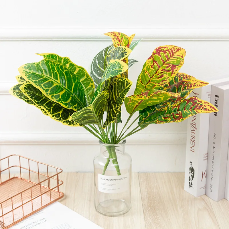 

Искусственное зеленое искусственное растение, большие листья, вечнозеленое украшение для дома, гостиной, балкона, фоновая Декорация