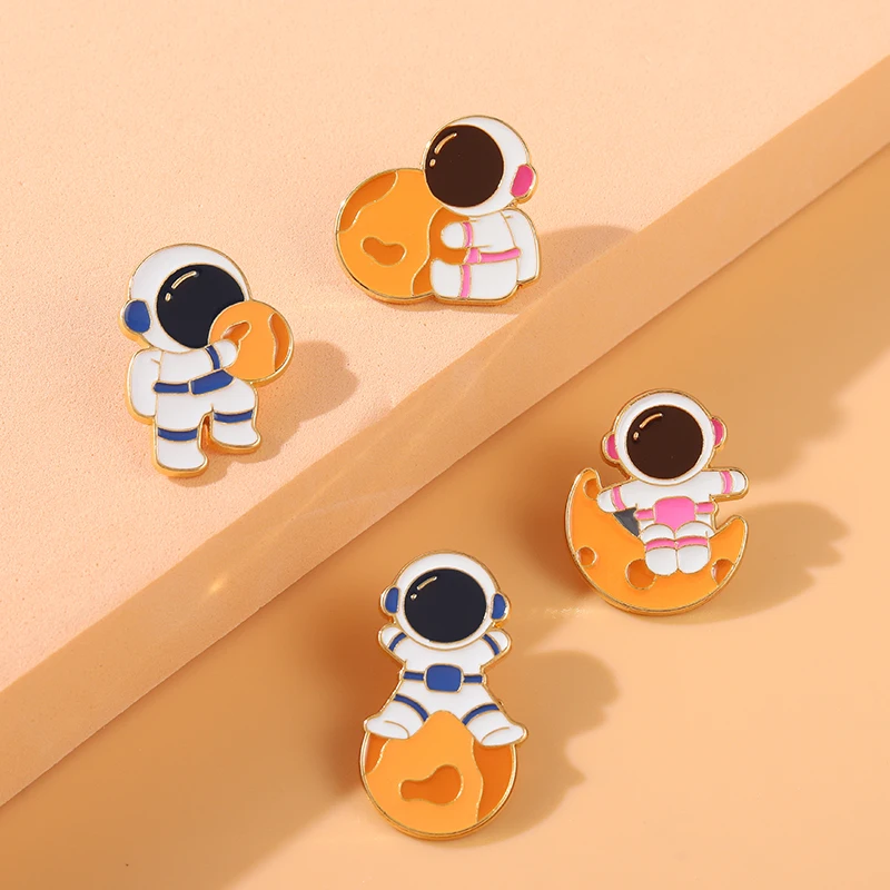 

Explore The Planet Enamel Pin Custom Astronaut Metal Brooches Shirt Bag Badge Childlike Cartoon Jewelry Pins Up Gift for Kids