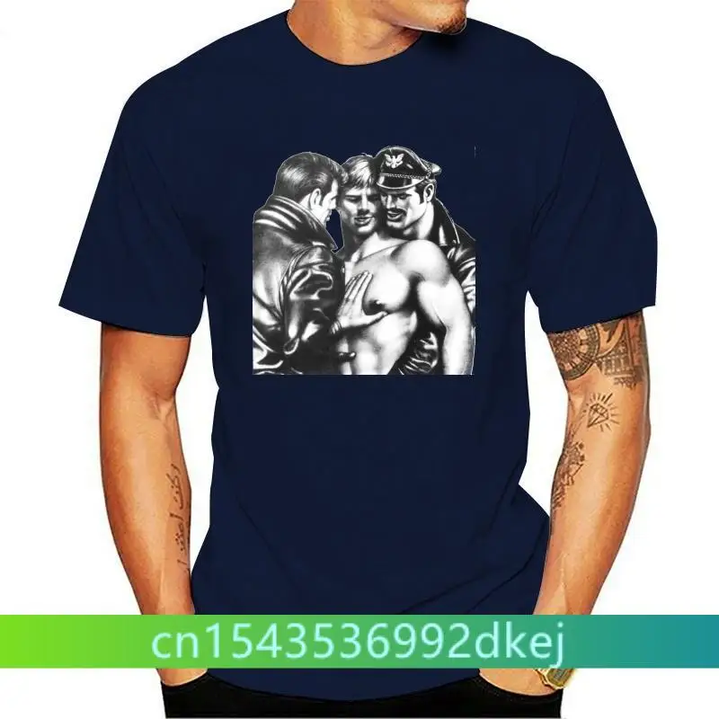 

Tom of Finland Hard Place T-Shirt Maglietta Manica Corta Fetish Tee-Shirt