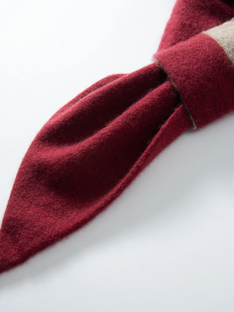 Женский кашемировый шарф с отверстиями