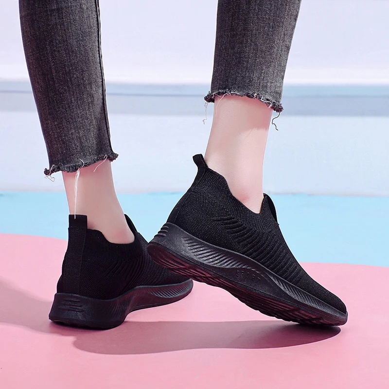 Casual Light Weave Women's Shoes Spring Comfortable Mesh Breathabl Slip on Women's Sneakers Outdoor Walking Zapatillas Mujer 40