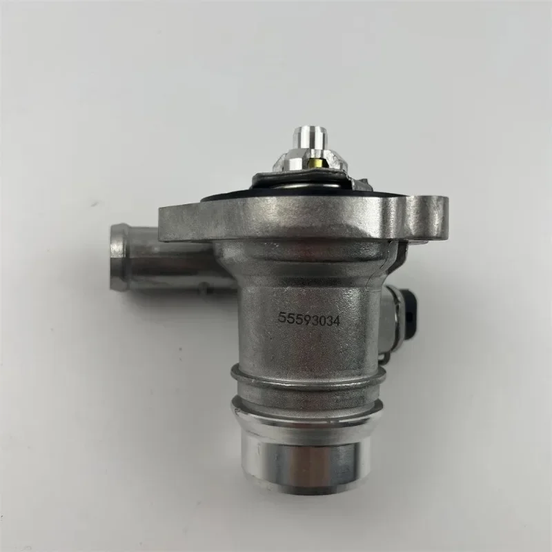 Корпус термостата охлаждающей жидкости для Chev-rolet Son-ic Cru-ze Tr-ax Bu-ick Enc-ore L4 2011-2020 гг.