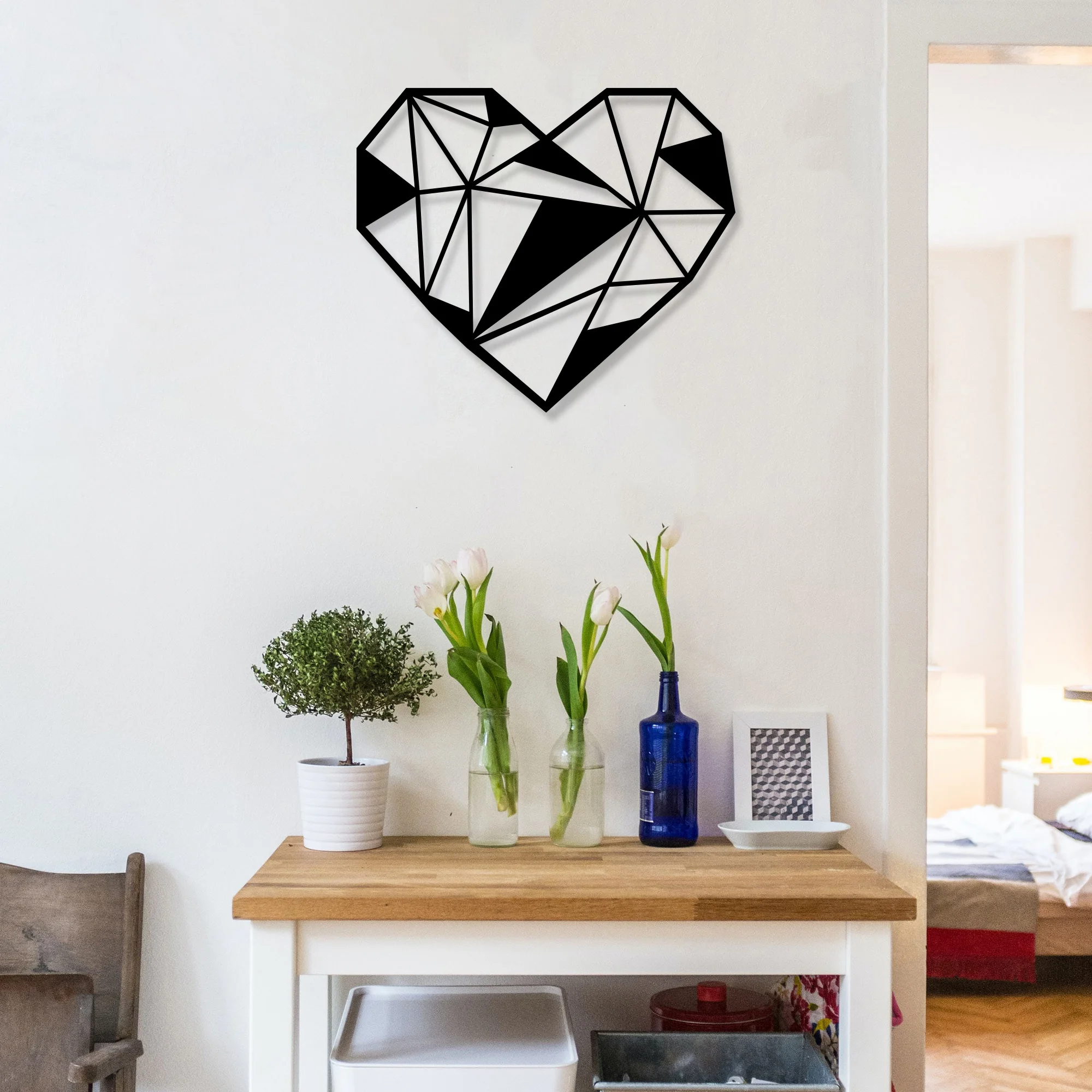 

Geometric Line Art Heart Symbol Hanging Ornament Metal Wall Art Home Decor Interior Office Decoration Gifts