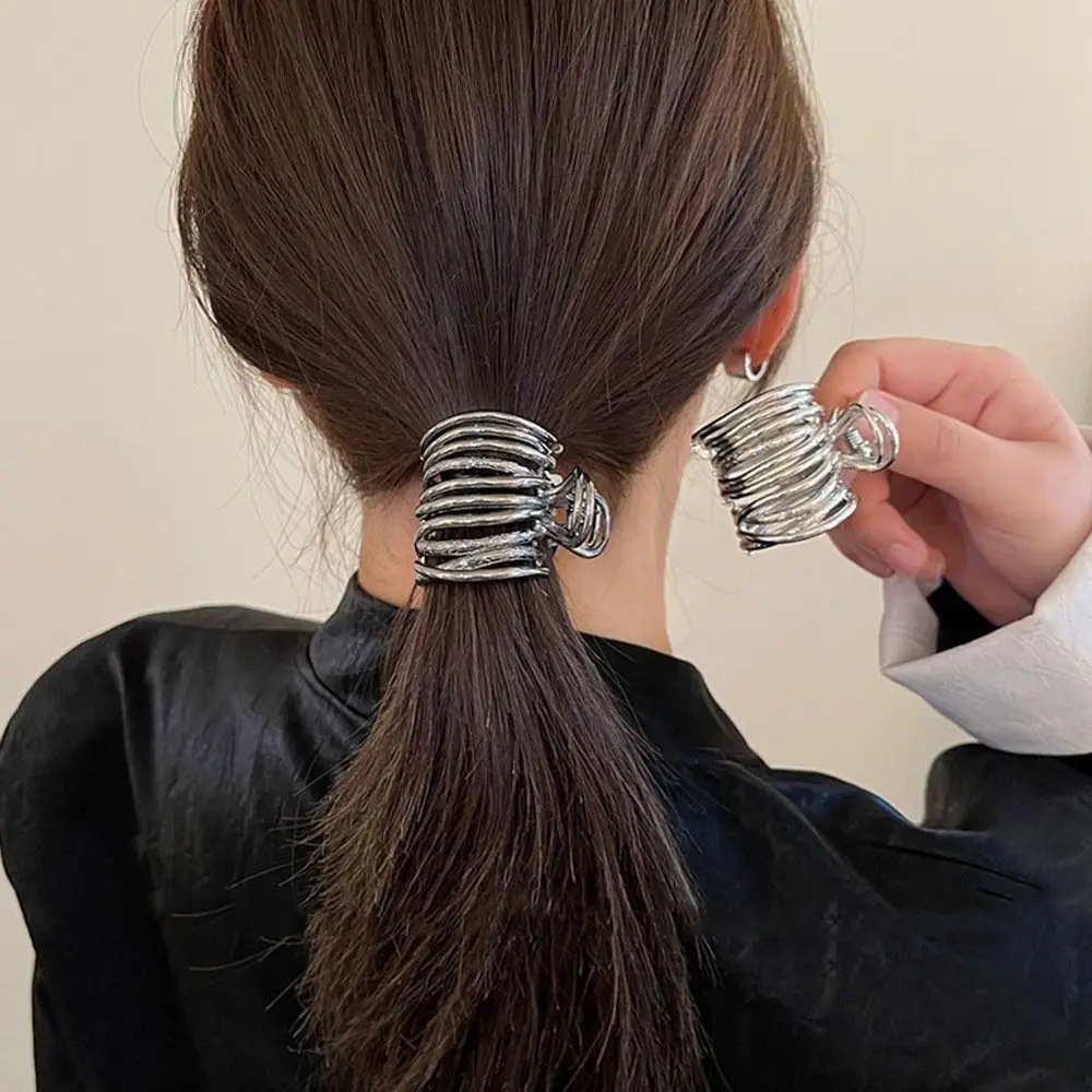 

Korean Sweet Metal Hair Claw Clip Women Girl Elegant Simple Hair Ties Banana Hair Crab Clip Ponytail Holder Hair Accessories