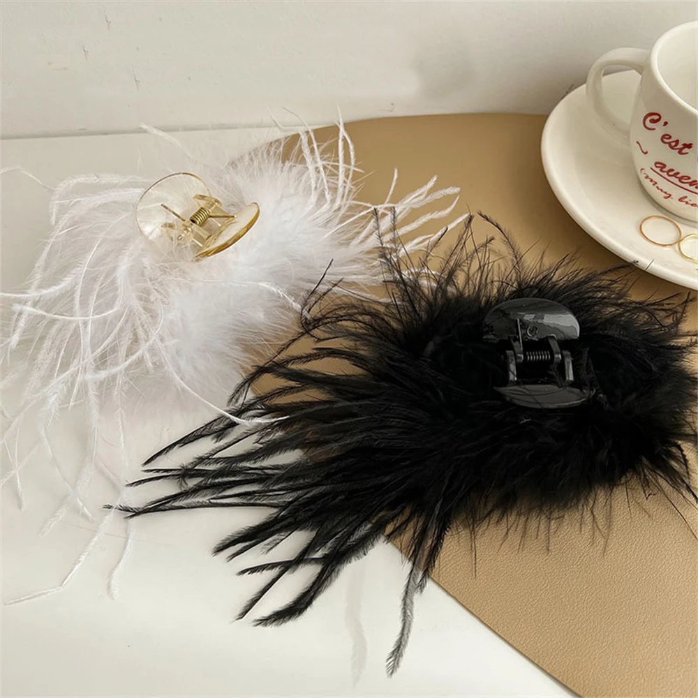 

Feather Ostrich Hair Shark Hair Clips Elegant Women Hairpin BB Hindbrain Spoon Headwear Hair Accessories Ornament For Girls