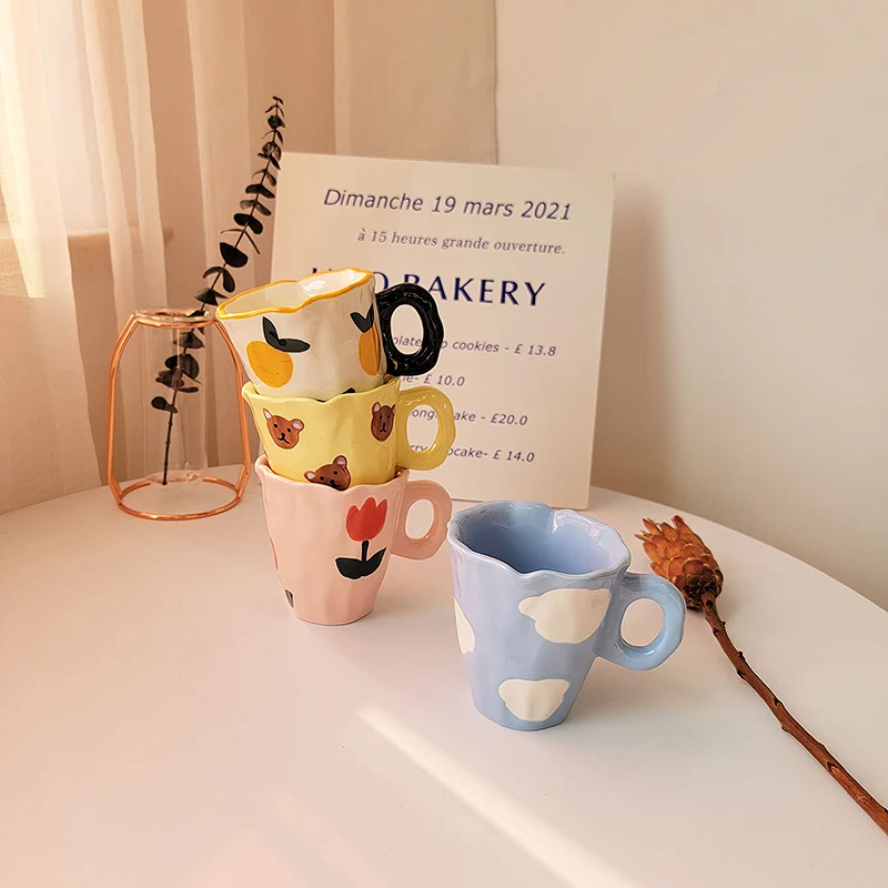 

Кружка с зажимом для рук, 250 мл, кружка с милым медведем для кофе, молока, напитков, креативная керамическая кружка с облаком неправильной формы для завтрака, студенческий подарок