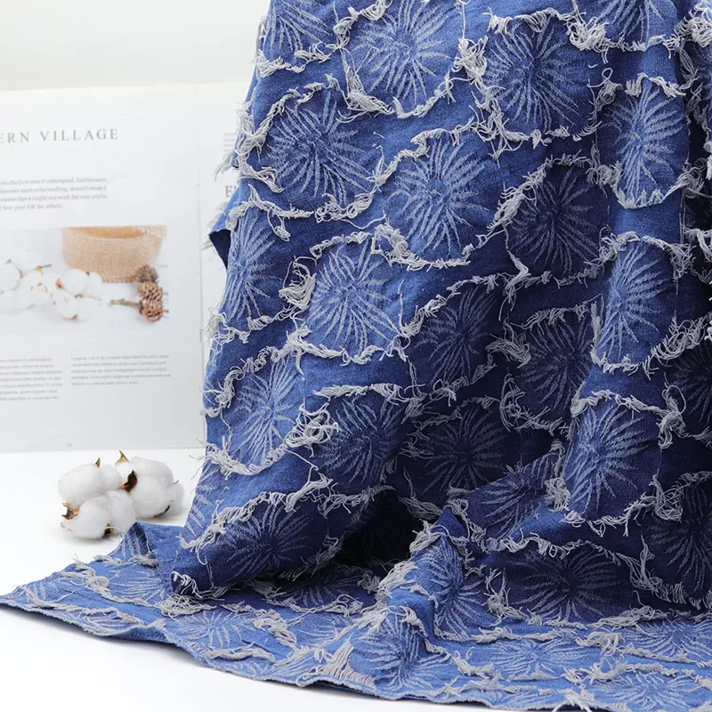 Потертая трехмерная Цветочная моющаяся жаккардовая джинсовая ткань одежда