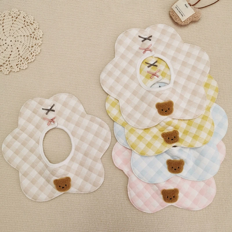 

Newborn 12 Months Baby Bibs Cartoon Bear 360 Degree Rotation Burp Cloths Infants Flower Shape Feeding Bandana Scarf for 6-12m