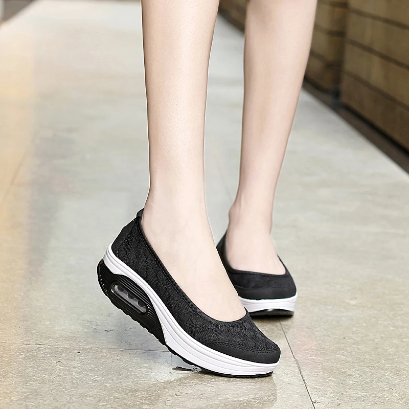 Sneakers Women Walking Shoes Air Cushion Increasing Height Casual Shoes Thick Bottom Wear-resistant Shake Footwears