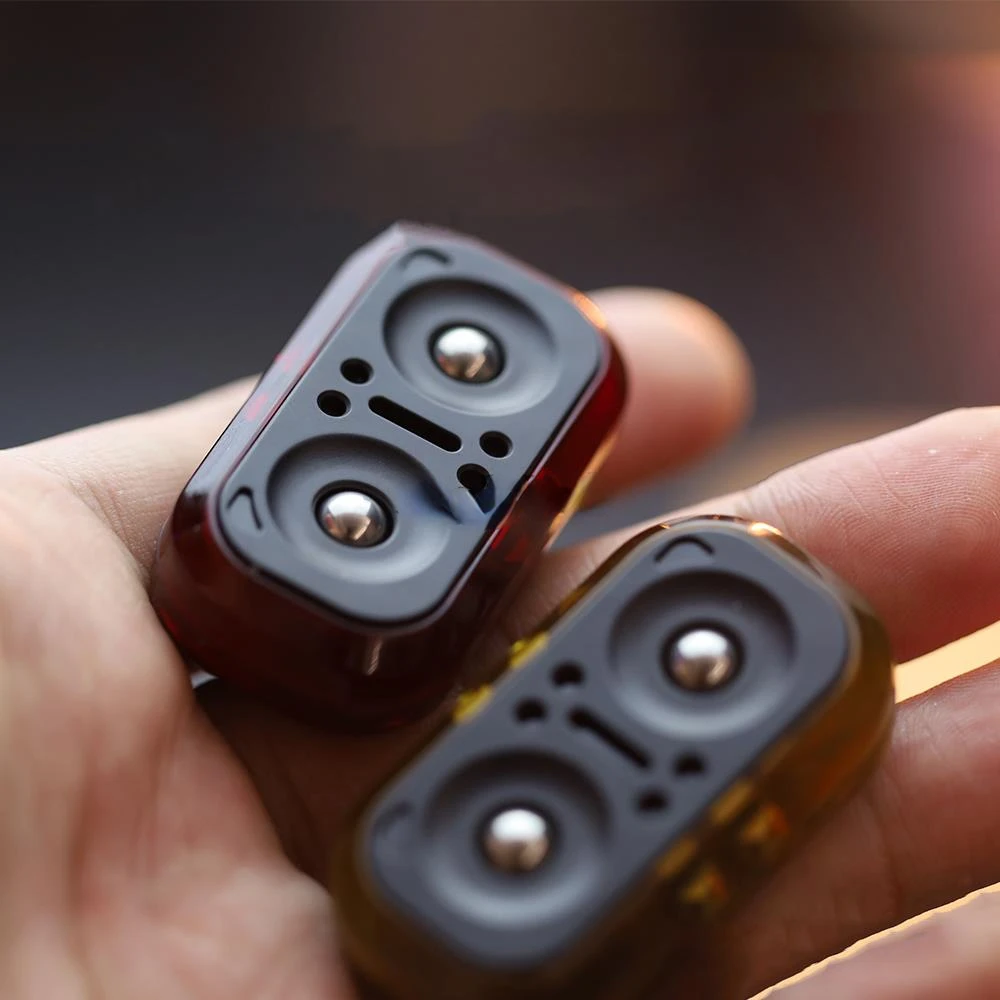 

GAO Studio Owl Magnetic PC Push Slider