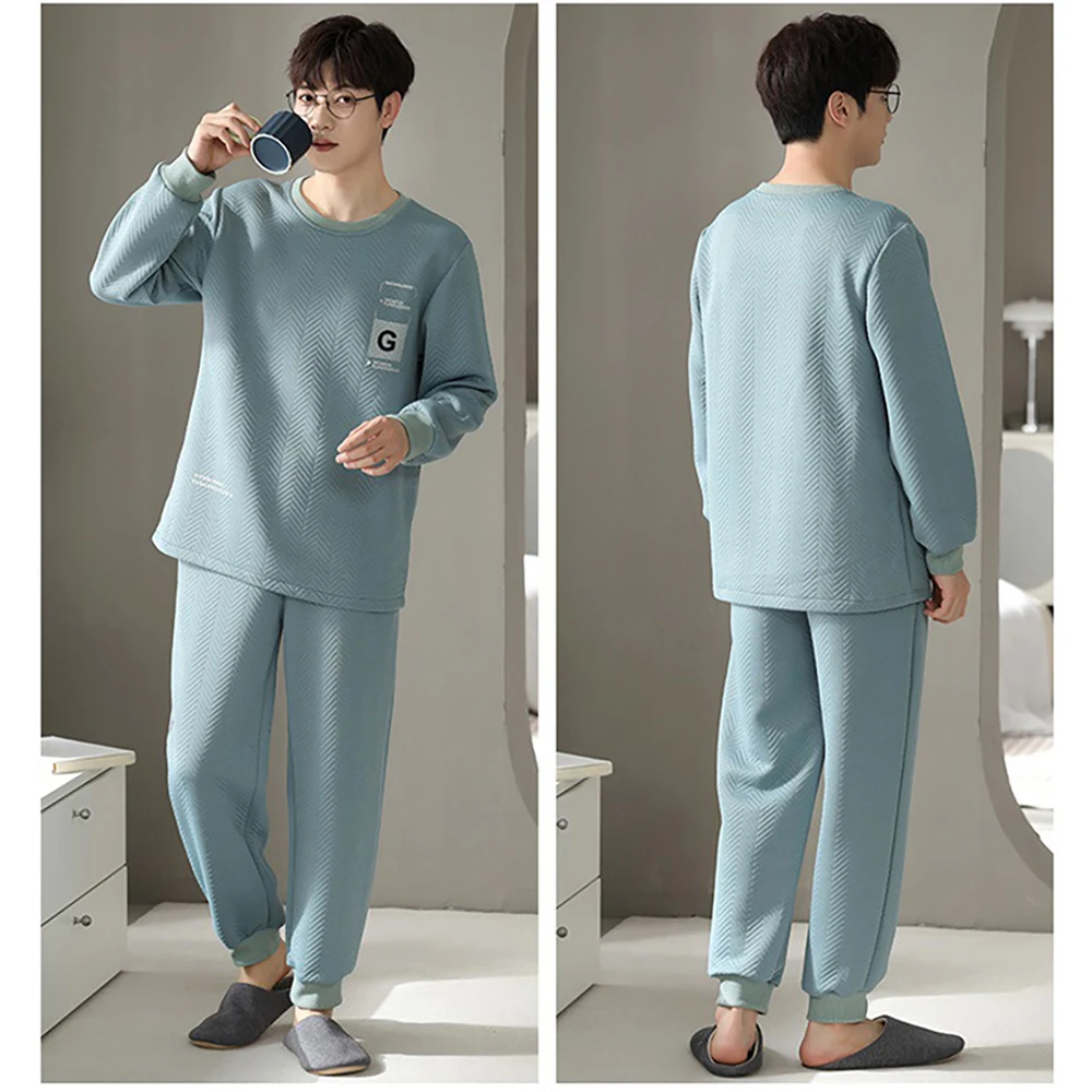 Рисунок 4 - Мужская зимняя 3-слойная зеленая