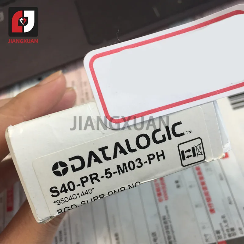 

Original New DATALOGIC S40-PR-5-M03-PH Photoelectric switch s40pr5m03ph