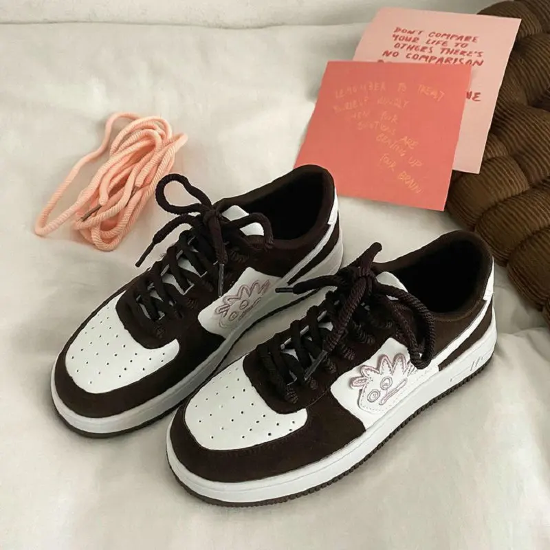 Women's 2022 New Niche Breathable Board Shoes Versatile Sports Skateboard Tenis Shoe Retro Lovers Lace Up Trend Training Shoes44