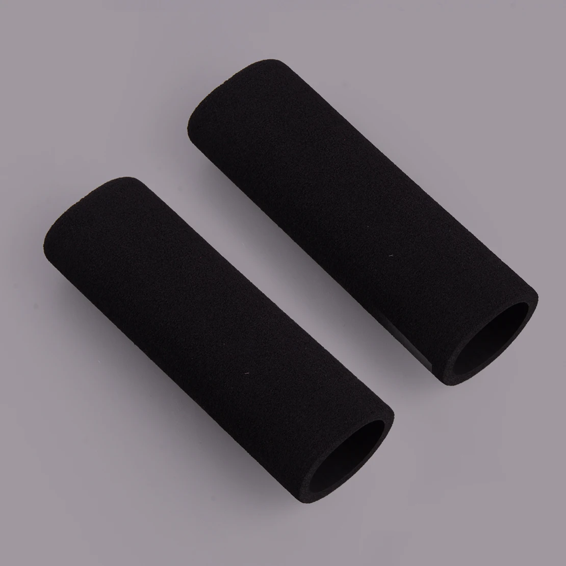 

2pcs Handlebar Grip Cover Non-Slip Anti-Vibration Comfort For Motorcycle Sport Bike Cafe Racer ATV UTV Black