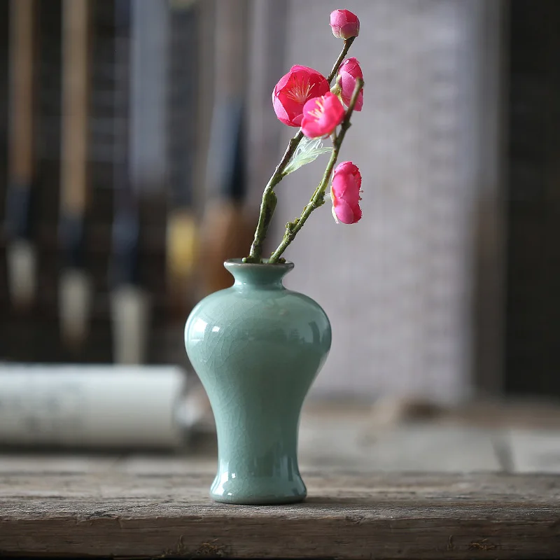 

Diy High Quality Creative Chinese Delicate Elegant Style Celadon Mini Vases Decorated Interior Crafts Solid Color Vases