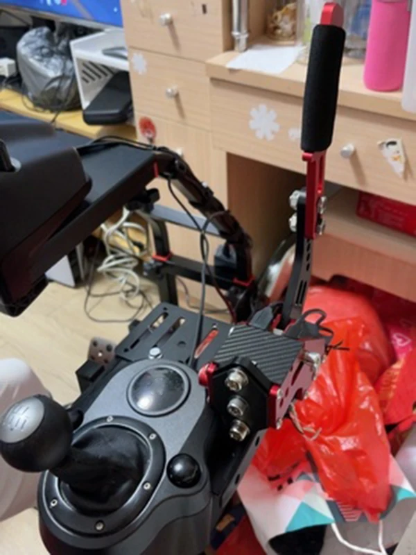 Ручной тормоз для Logitech G29