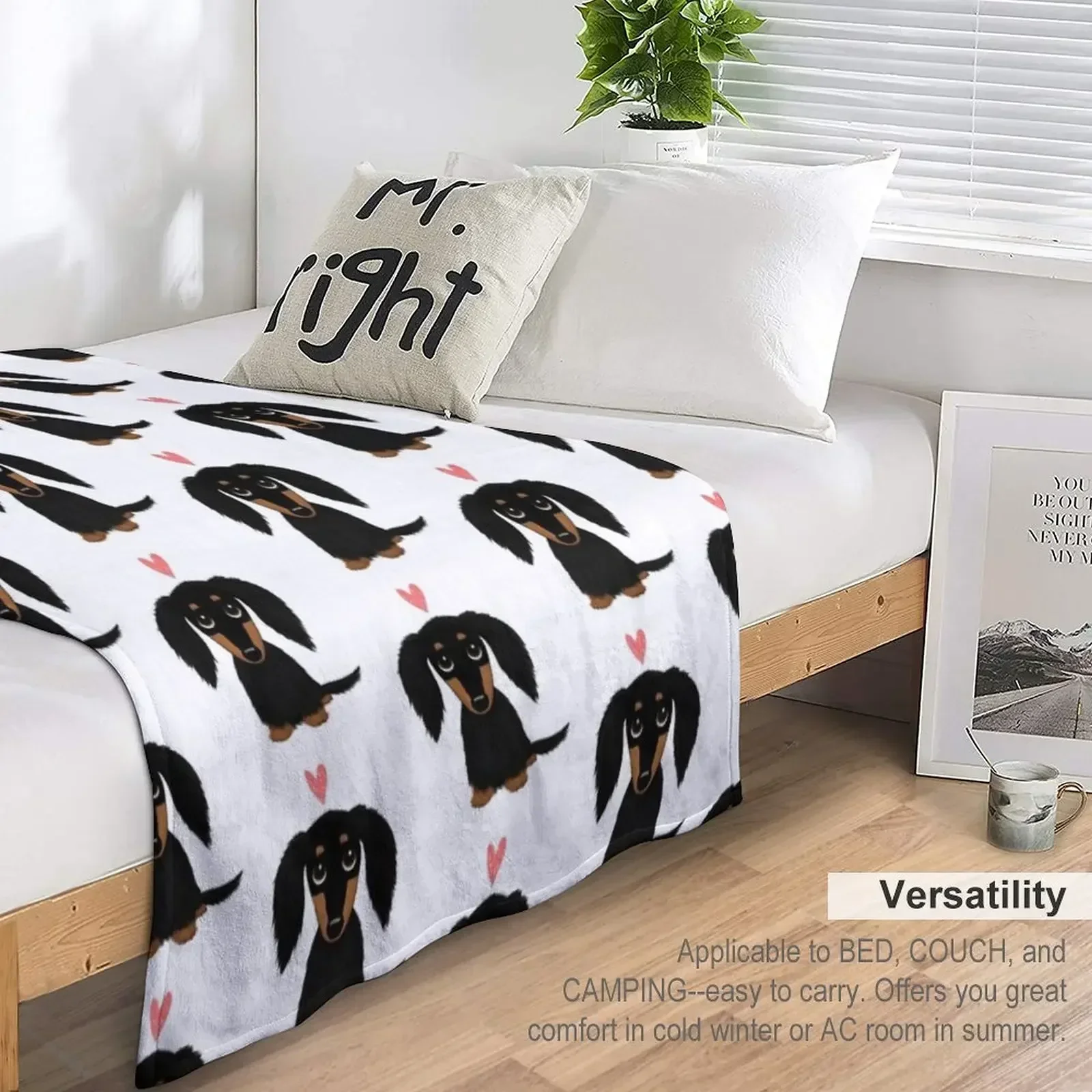 Черно-коричневая длинношерстная такса с мультяшной собакой и сердечком одеяло