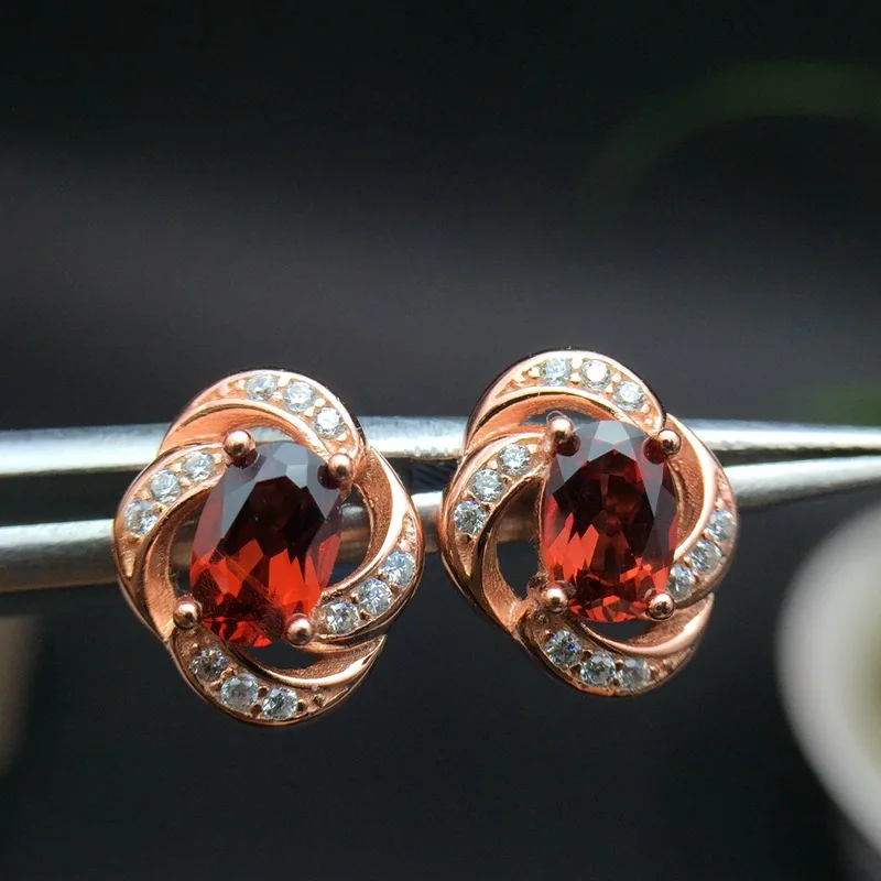 

MeiBaPJ Natural Garnet Flower Stud Earrings Real 925 Sterling Silver Red Stone Earrings Fine Charm Jewelry for Women