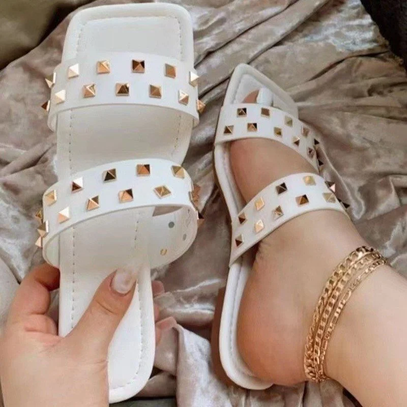 

2022 Women's Slippers High Quality Outdoor Fashion Flat Casual Sandals Classic Designer Leather Beach Slippers Women's Plus Size