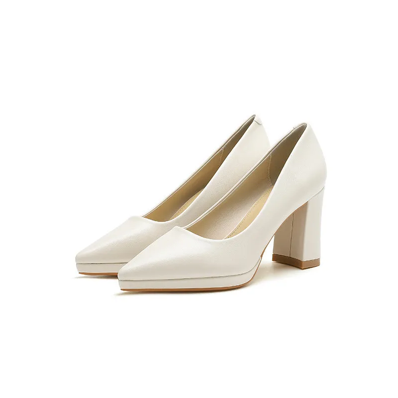 

Женские ботинки на высоком каблуке, с острым носком, на платформе