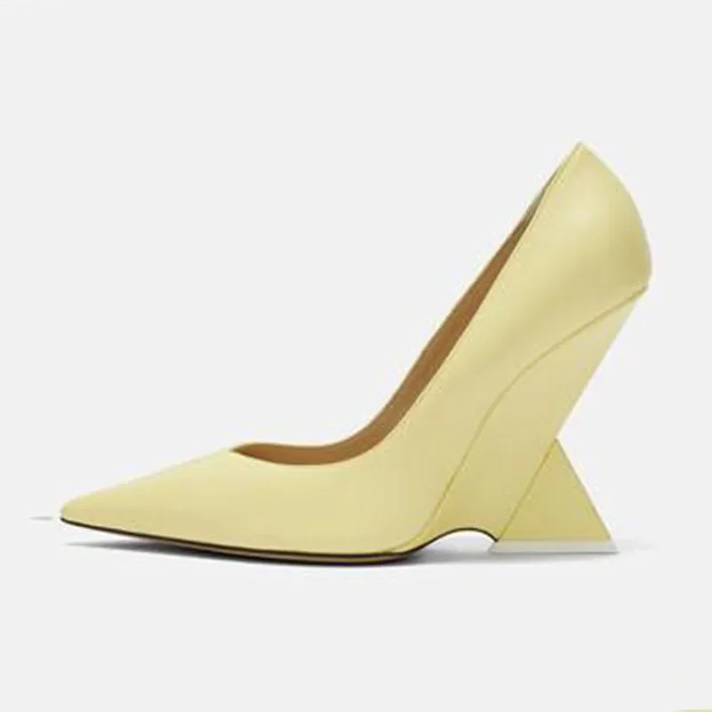 Arden Furtado/2024 летние туфли из лакированной кожи на танкетке элегантные