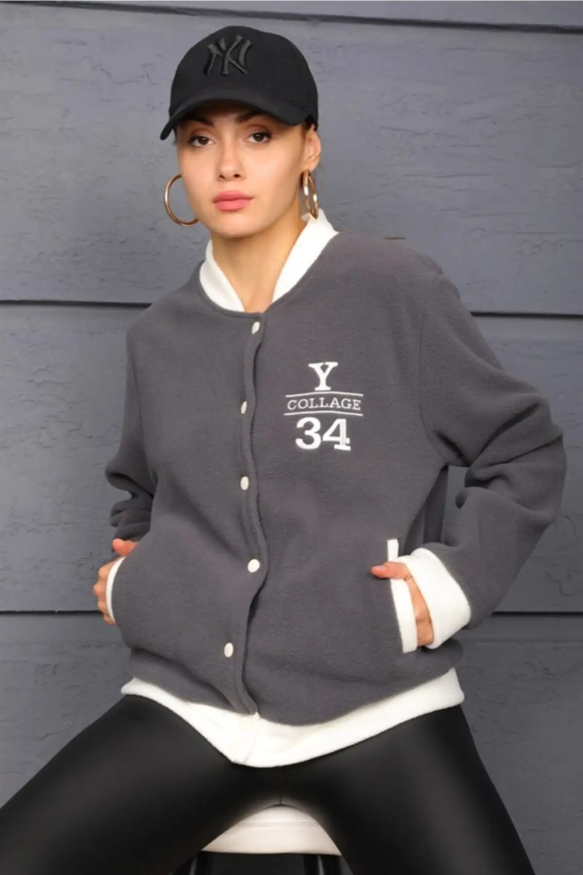 

Women's Cardigan Fleece College Casual Knitted High Quality Fashion Cardigan Sweaters Loose Sweater Jumper