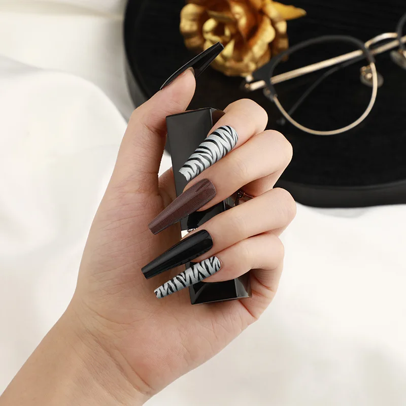 

Extra Long Artificial False Nails With Glue Detachable Wearable Leopard Print Nail Art Gradient Ballet Fake Nails For Girl 24