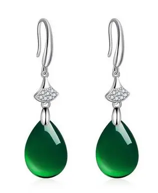 

Серьги из серебра 925 пробы с зеленым агатом и натуральным халцедоном
