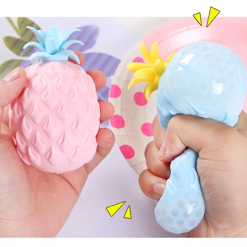 

New Products Decompress And Vent Small Toys Pineapple Pinch Lego Elastic Funny Toys Soft Cute Cute Holiday Gift Color Fresh