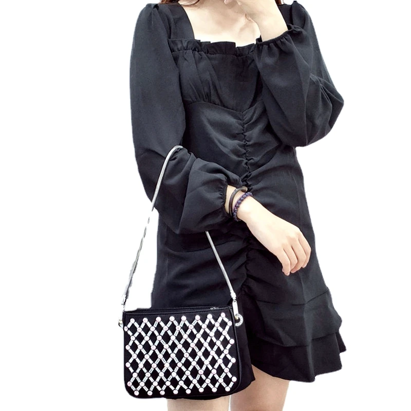 2022 New Flash Drill with Drill Chain One-shoulder Portable Underarm Bag Niche All-match Girls Small Square Bag Bags for Women