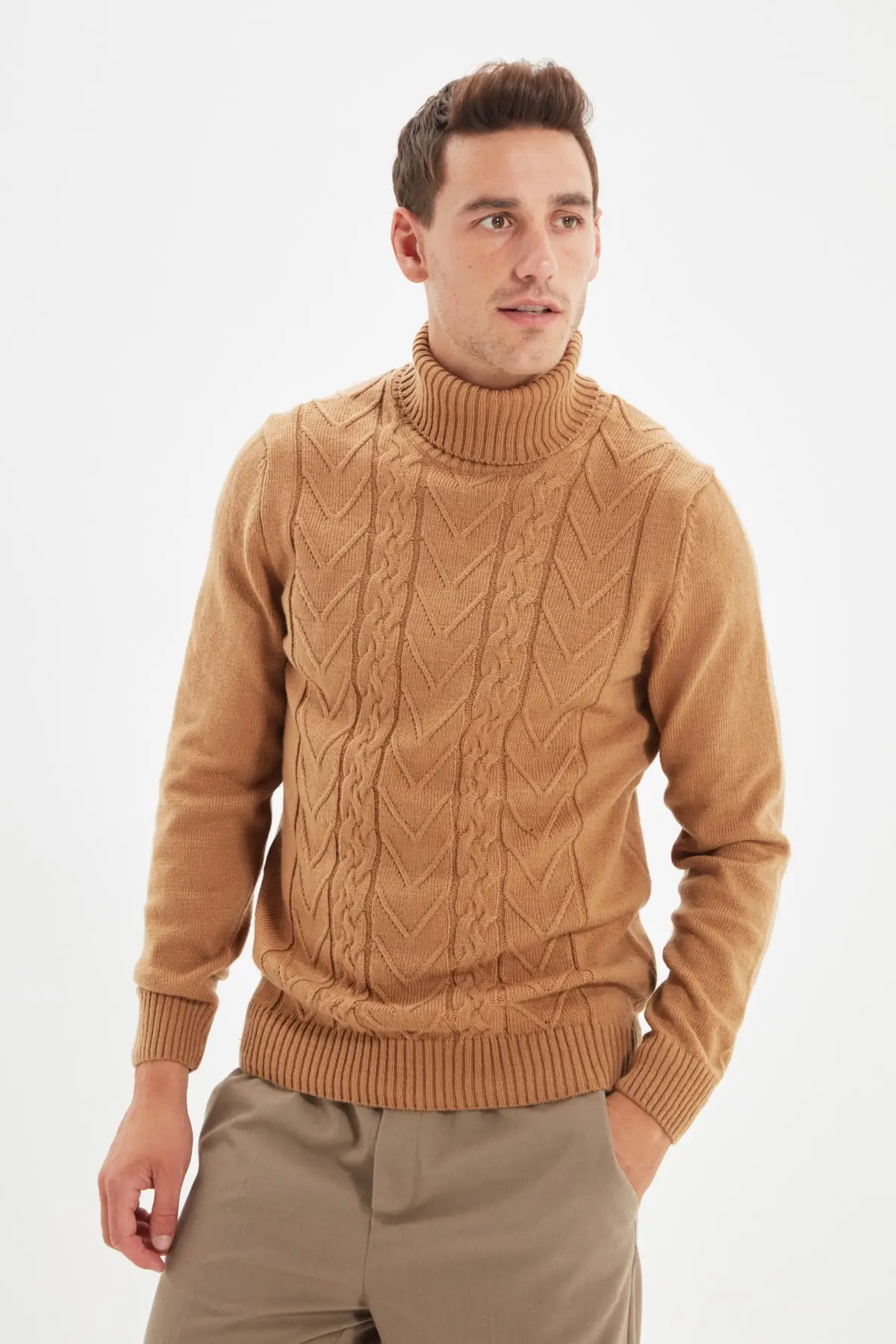 

Trendyol Male Slim Fit Turtleneck Hair Weave Knitwear Sweater TMNAW22KZ0322