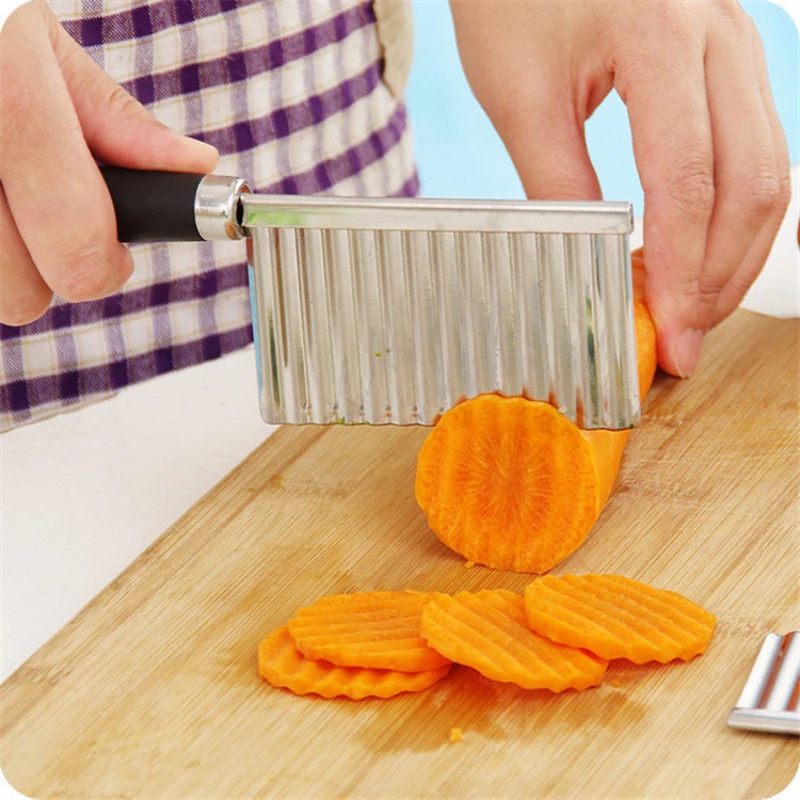 

Potato Wavy Edged Knife Stainless Steel Kitchen Gadget Kitchen Accessories French fries machine Vegetable Fruit Cutting Tool1009