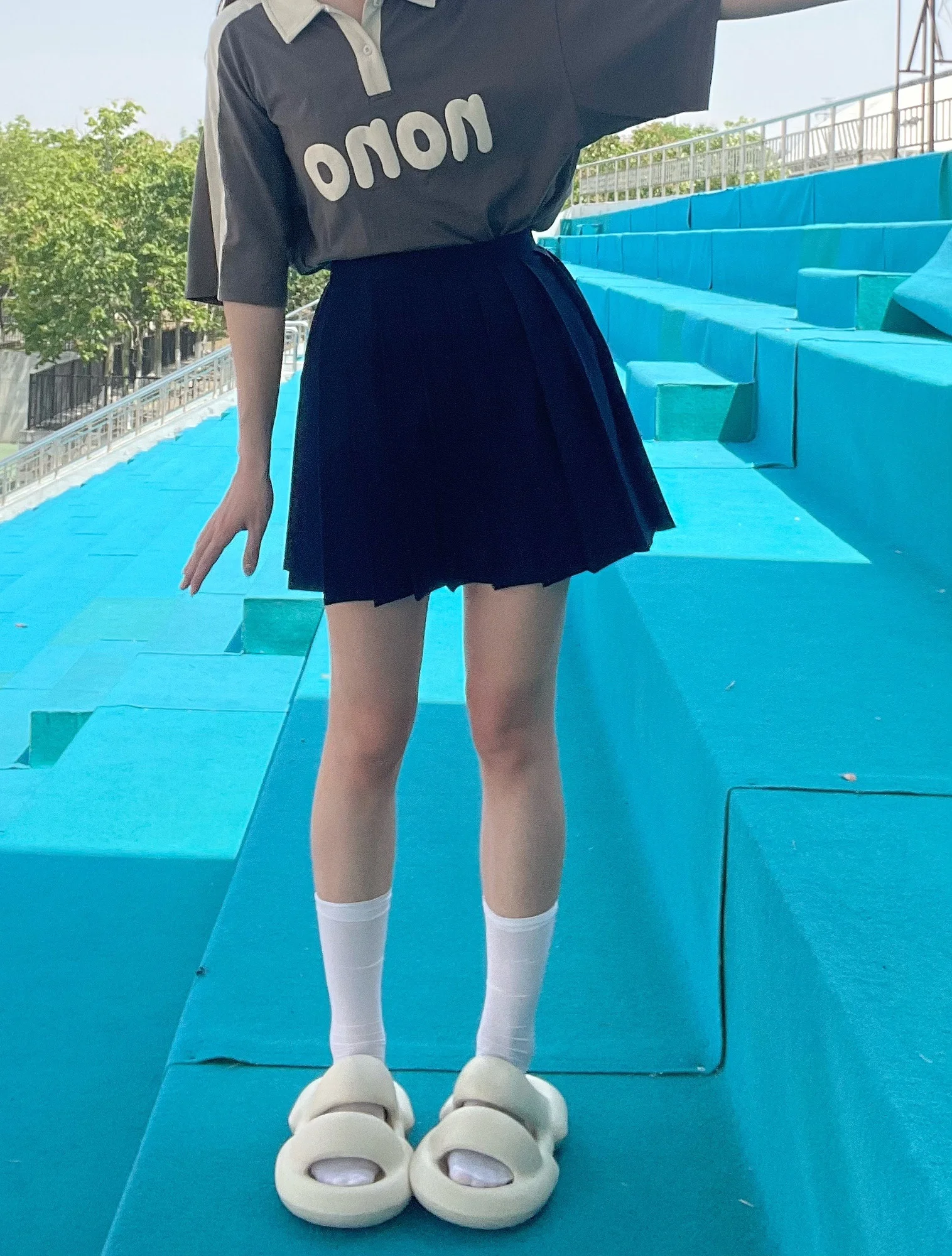 

2022 Plus Slippers Soft sole Lady Slippers Summer Couples Wear Step Soft Bottom on The Shit Feeling Cream Sandals Home Slipper